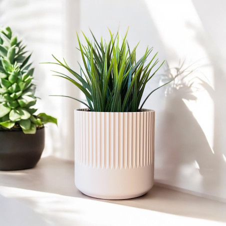 Doniczka nietłukąca beżowa 14cm