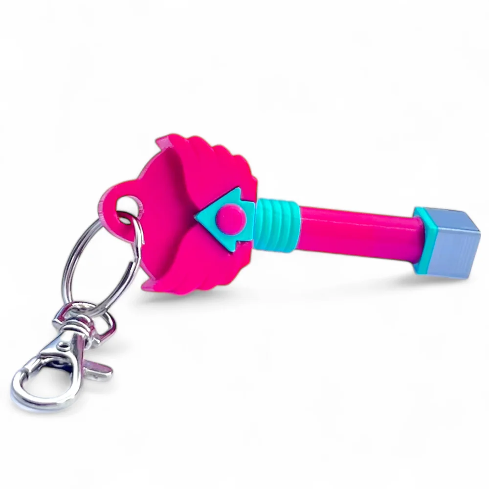 KLUCZ SQUID GAME – BRELOK do kluczy z zawieszką key Hide&Seek | KWADRAT