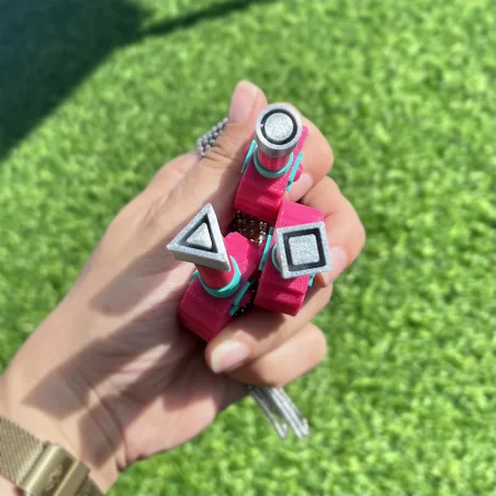 KLUCZ SQUID GAME– naszyjnik z zawieszką Hide&Seek KEY gra | KÓŁKO