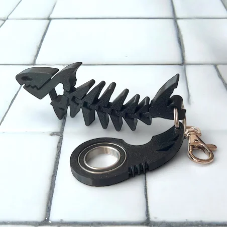 Zestaw Brelok do kluczy rekinek + keyrambit
