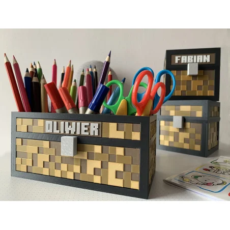 Minecraft-Style Personalized Desk Organizer Crayon Holder