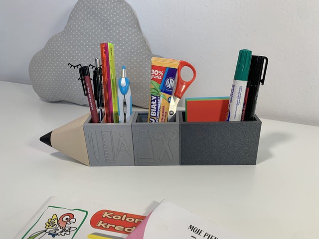 Organizer na kredki – zdjęcie 2