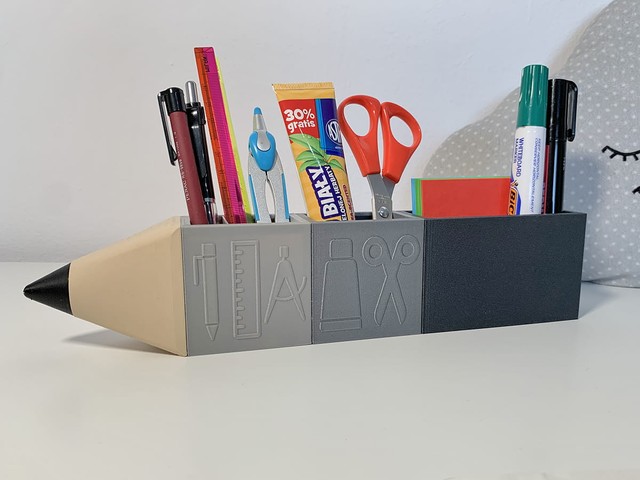 Organizer na kredki – zdjęcie 3