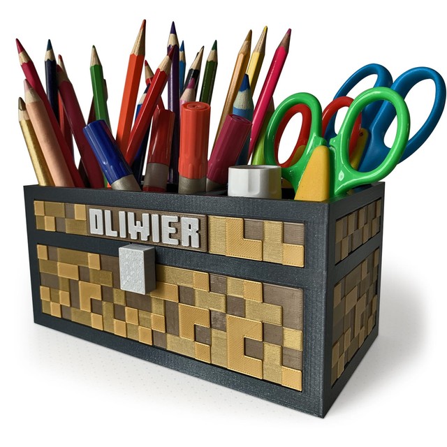 Organizer na kredki w stylu Minecraft