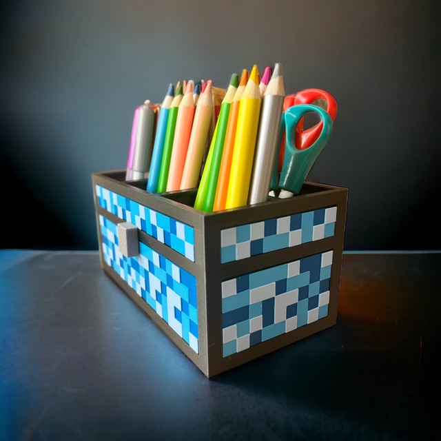 Organizer z imieniem na biurko w stylu Minecraft – zdjęcie 2