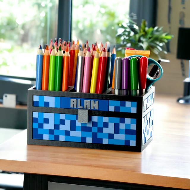 Organizer z imieniem na biurko w stylu Minecraft – zdjęcie 3