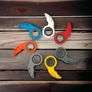 Keyrambit brelok do kluczy wzory spinner