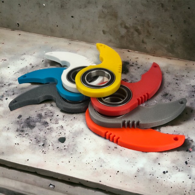 Keyrambit brelok do kluczy wzory spinner – zdjęcie 2