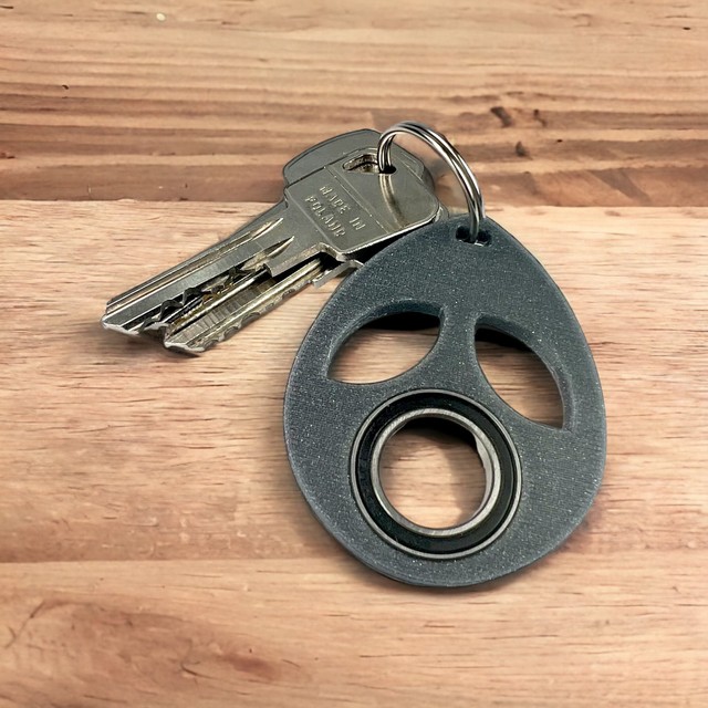 Keyrambit brelok do kluczy wzory spinner – zdjęcie 2