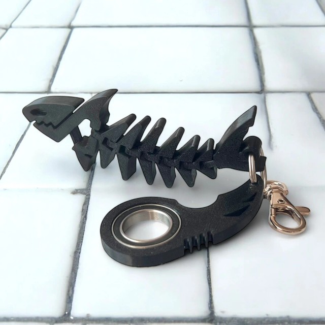 Zestaw Brelok do kluczy rekinek + keyrambit – zdjęcie 11