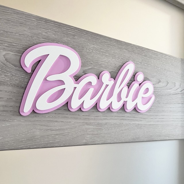 Naklejka w stylu Barbie do pokoju dziecka 3D – zdjęcie 3