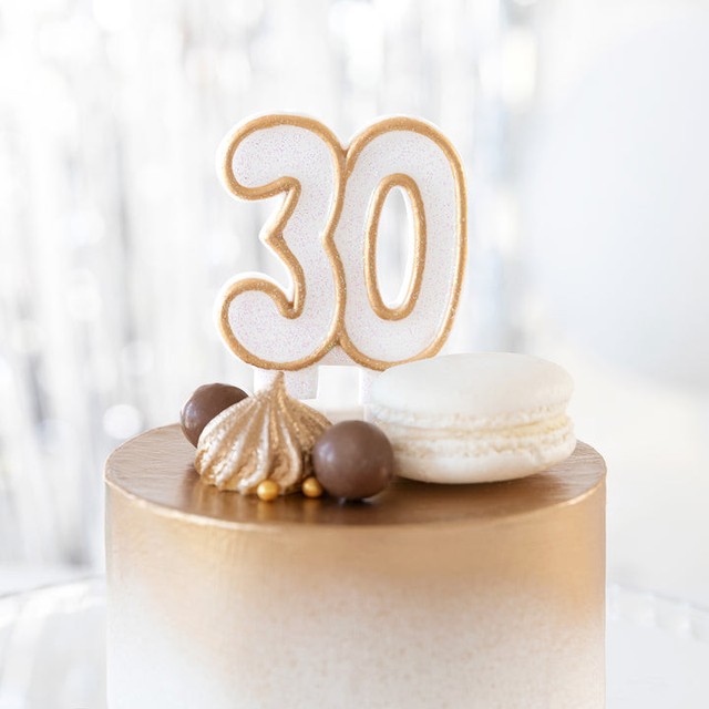 Świeczka urodzinowa złota cyfra 30 na tort 7.3cm 1szt – zdjęcie 2